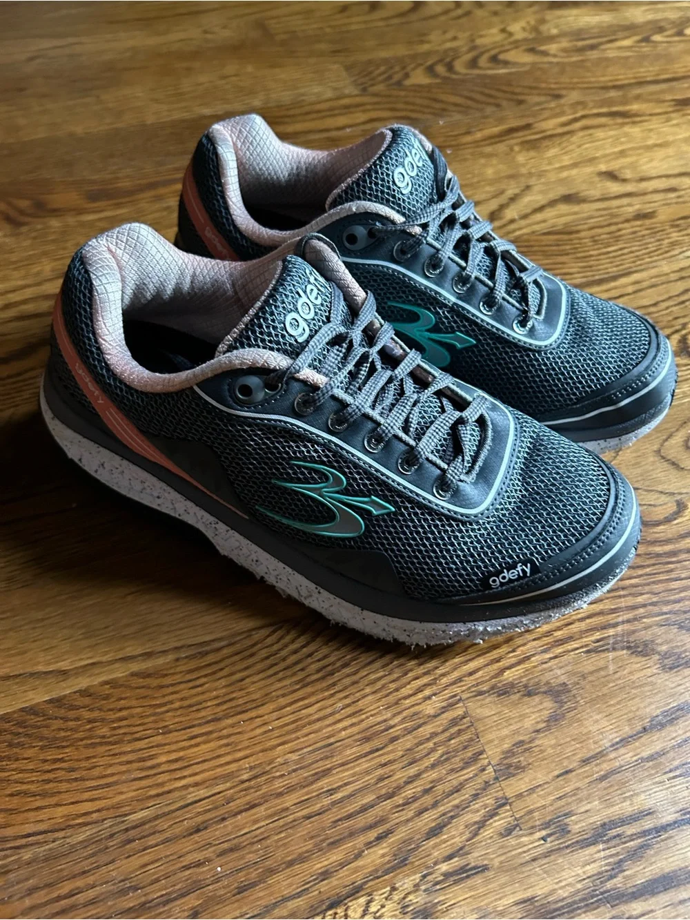 GDEFY Athletic Walking Running Shoes Women’s Size 9.5 Gray Pink Teal - Picture 3 of 14